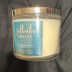 Bath & Body Works Saltwater Breeze 3 wick Candle